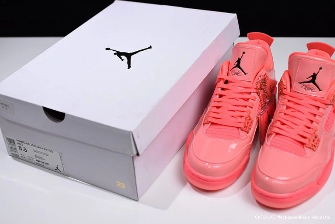 Official Maikesneakers Punch